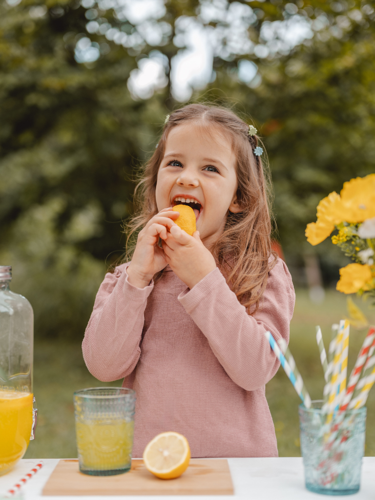 Zitrone Portrait Thea